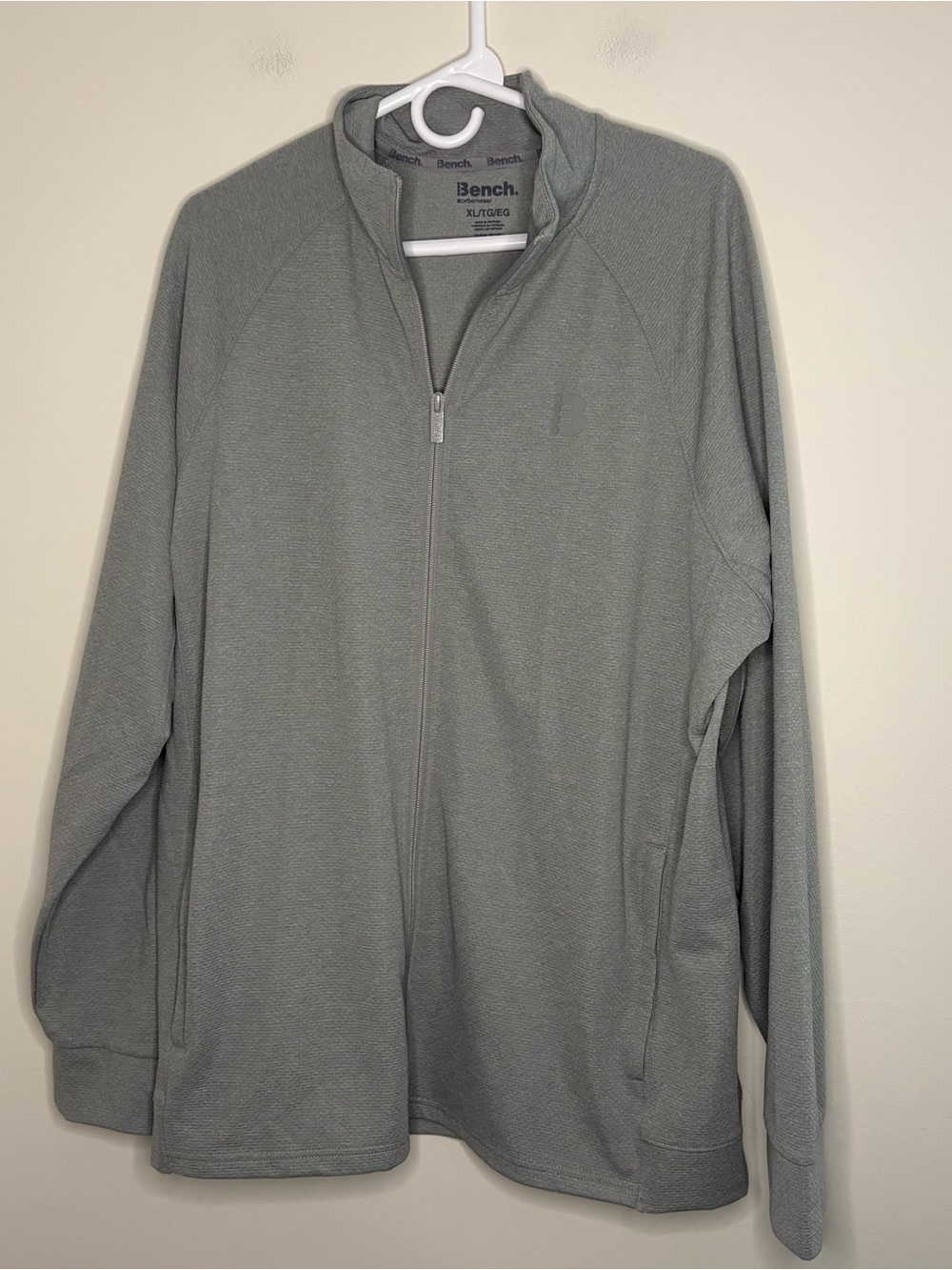 Bench Men’s XL Grey Long Sleeve Zip Track Jacket Basic Sporty Gym Workout